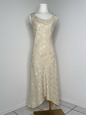 Cream Floral Jacquard Scoop-Neck Maxi Dress